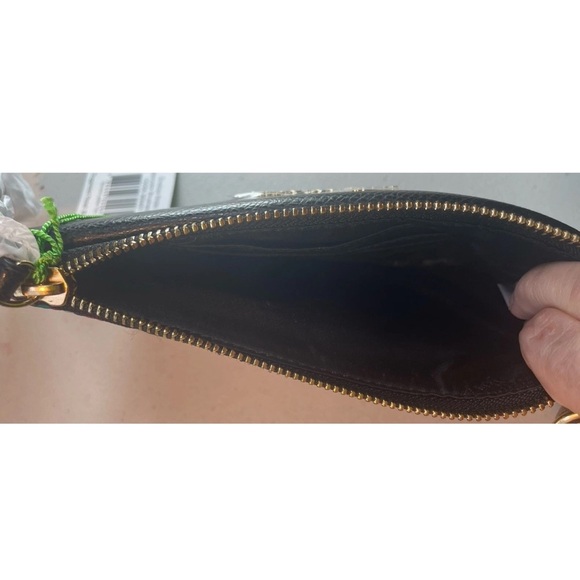 NWT Vera Bradley Envelope Wristlet Watercolor Brushstrokes Black Leather Trim - Picture 6 of 7